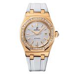 Audemars Piguet Royal Oak 77321OR.ZZ.D010CA.01.A